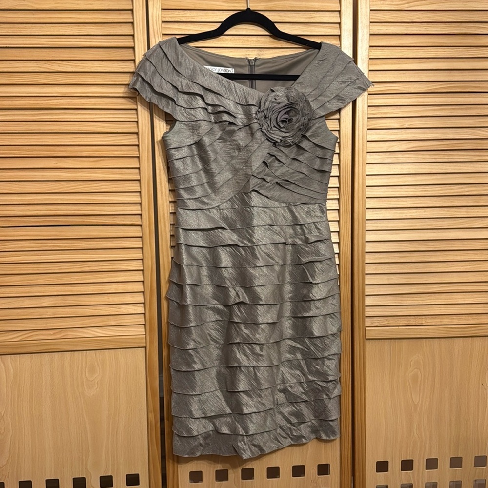 Maggy London Silver Layered Dress